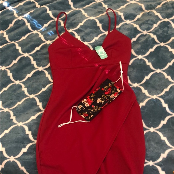 Valentine’s Dress and Mask!! - Picture 2 of 4